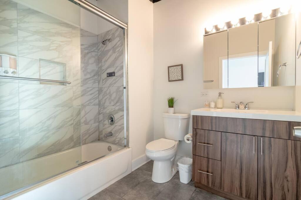 Chicago 2Br Suite Perfect For Convention And Business Trips Near Mccormick Place, Arena, Soldier Field And Grant Park Чикаго Экстерьер фото
